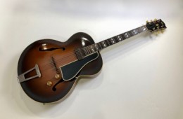 Gibson ES-300 Sunburst 1946