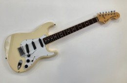 Fender Stratocaster reissue 72 Japan